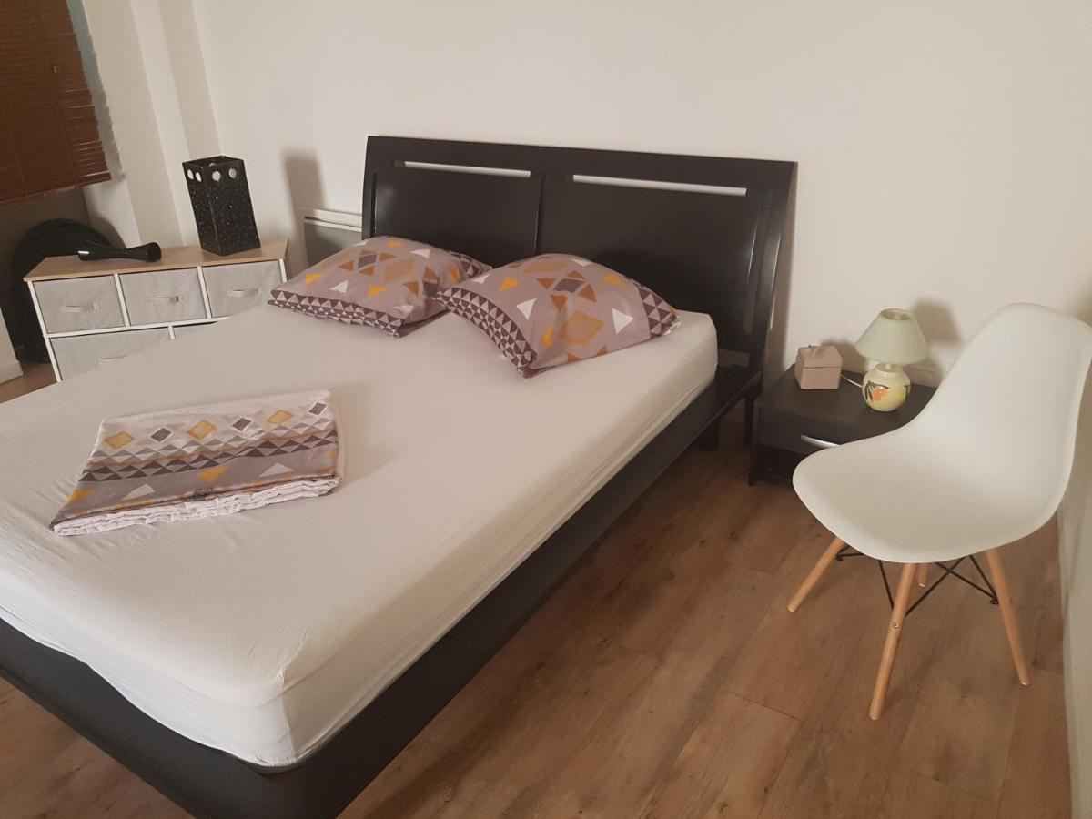 Tournus Castrum Romain - Duplex 54 M2 - 3 Etoiles - Petit Box Velo - 5Mn Autoroute Exteriör bild